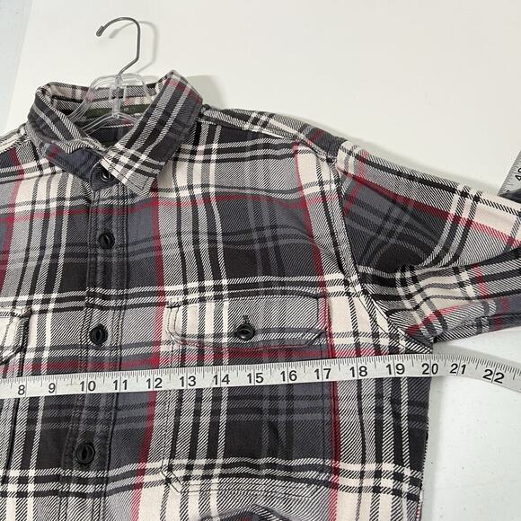 Eddie Bauer Long Sleeve Button Shirt Men's Small Black Red Plaid Flannel Outdoor - Picture 7 of 9